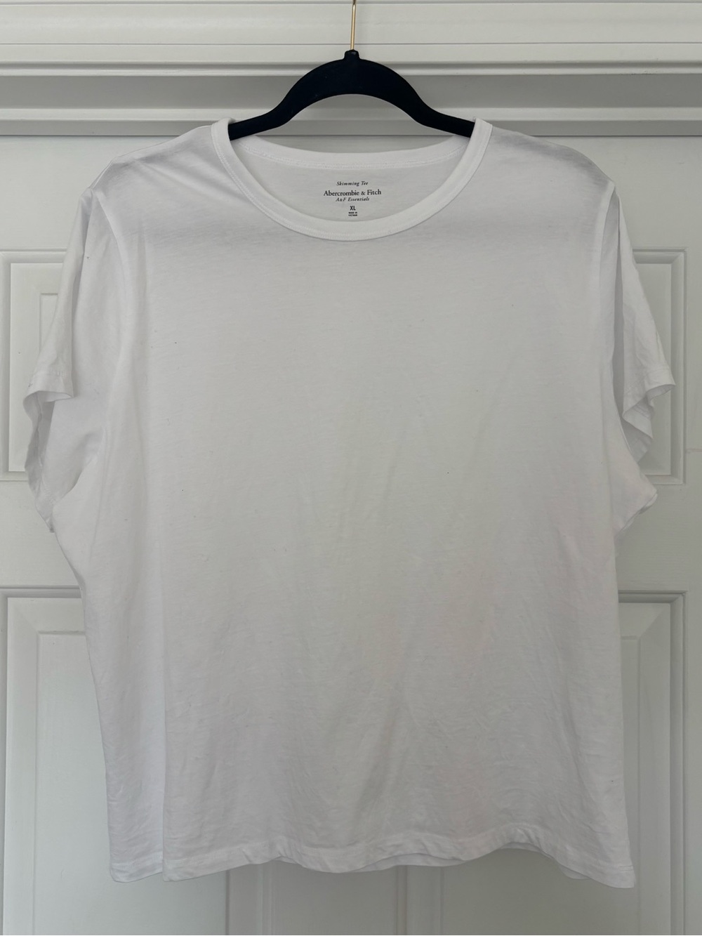 Abercrombie & Fitch A&F Essentials White Skimming Tee XL Short Sleeve Crewneck